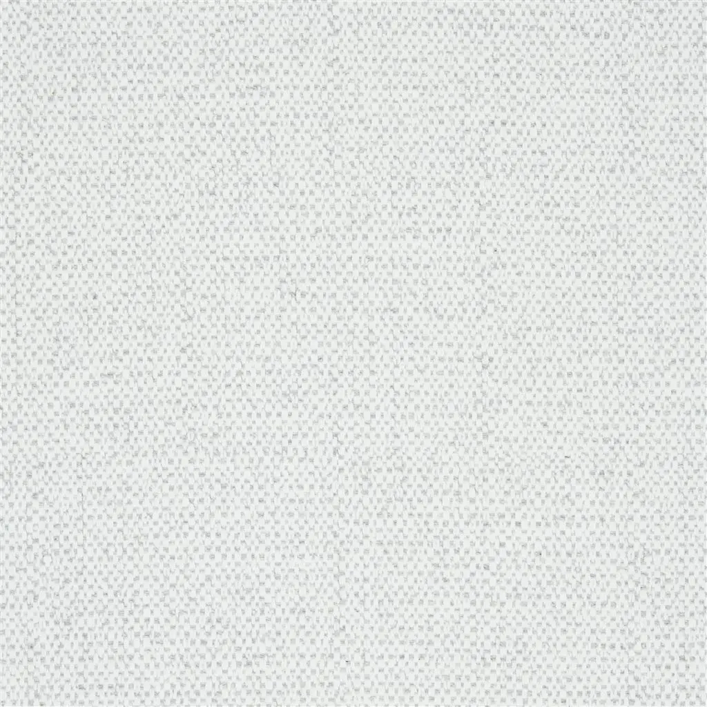Sloane - Snow Cutting