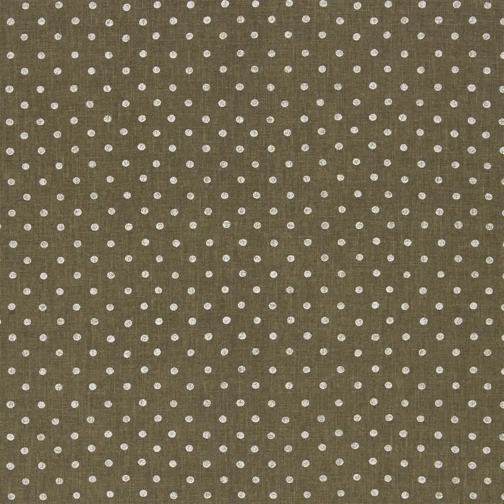 Marese - Linen Cutting