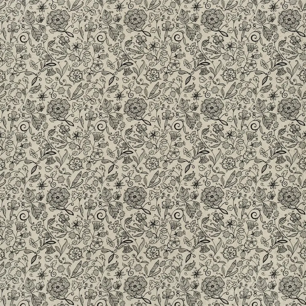 Tudor Rose - Ebony Cutting