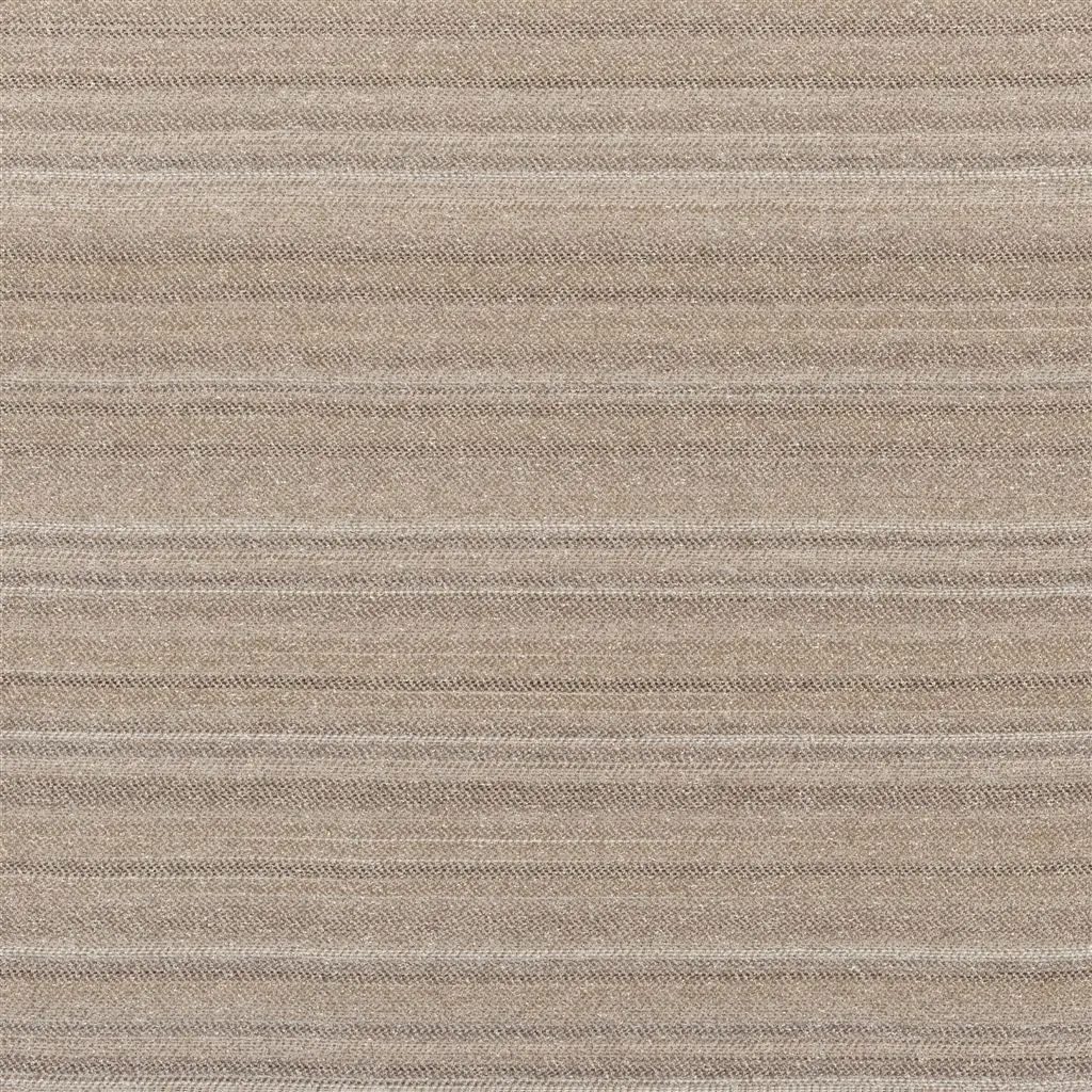 Bentham - Natural Cutting