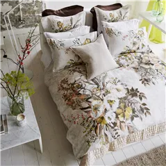 Margaretta Sepia Bedding