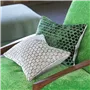 Jabot Emerald